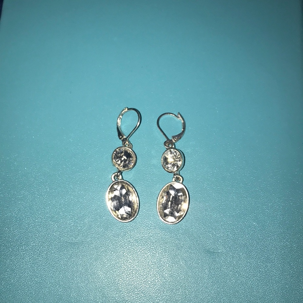 Gorgeous Crystal Drop Earrings, like new